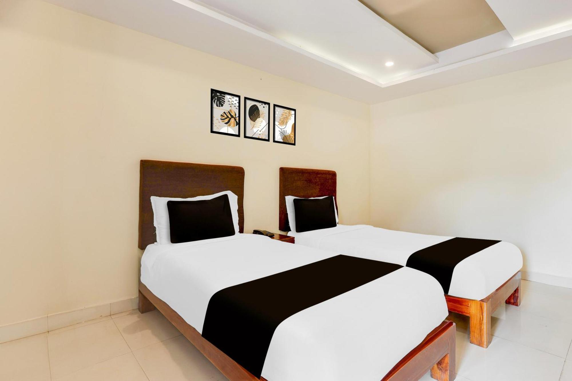 Hotel Super Townhouse Dwarka Nagar Near Ramatalkies Visakhapatnam Exterior foto
